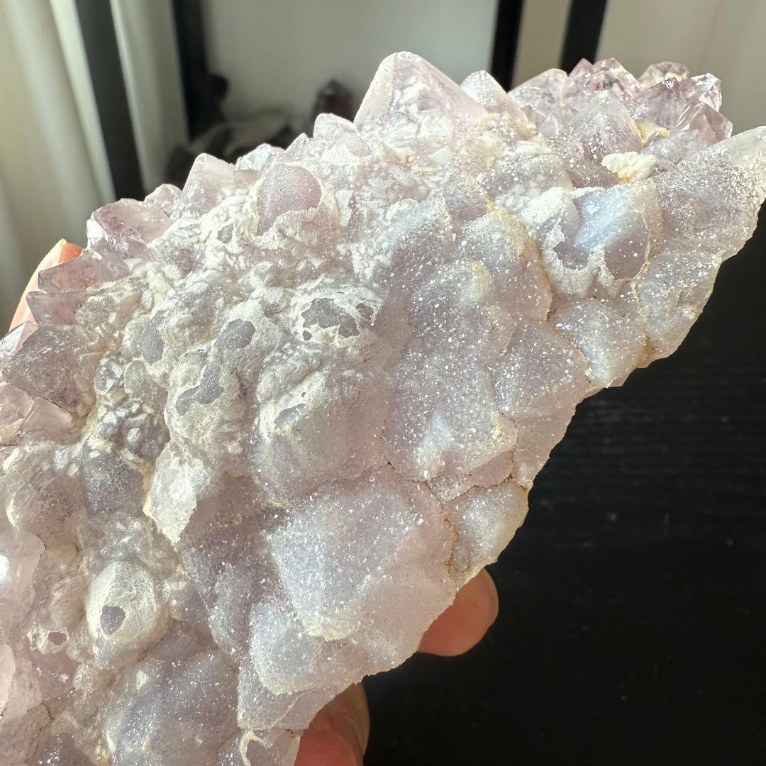 天然石 タイチンルチルクォーツ共生アメジストの原石　置物共生NO.010703