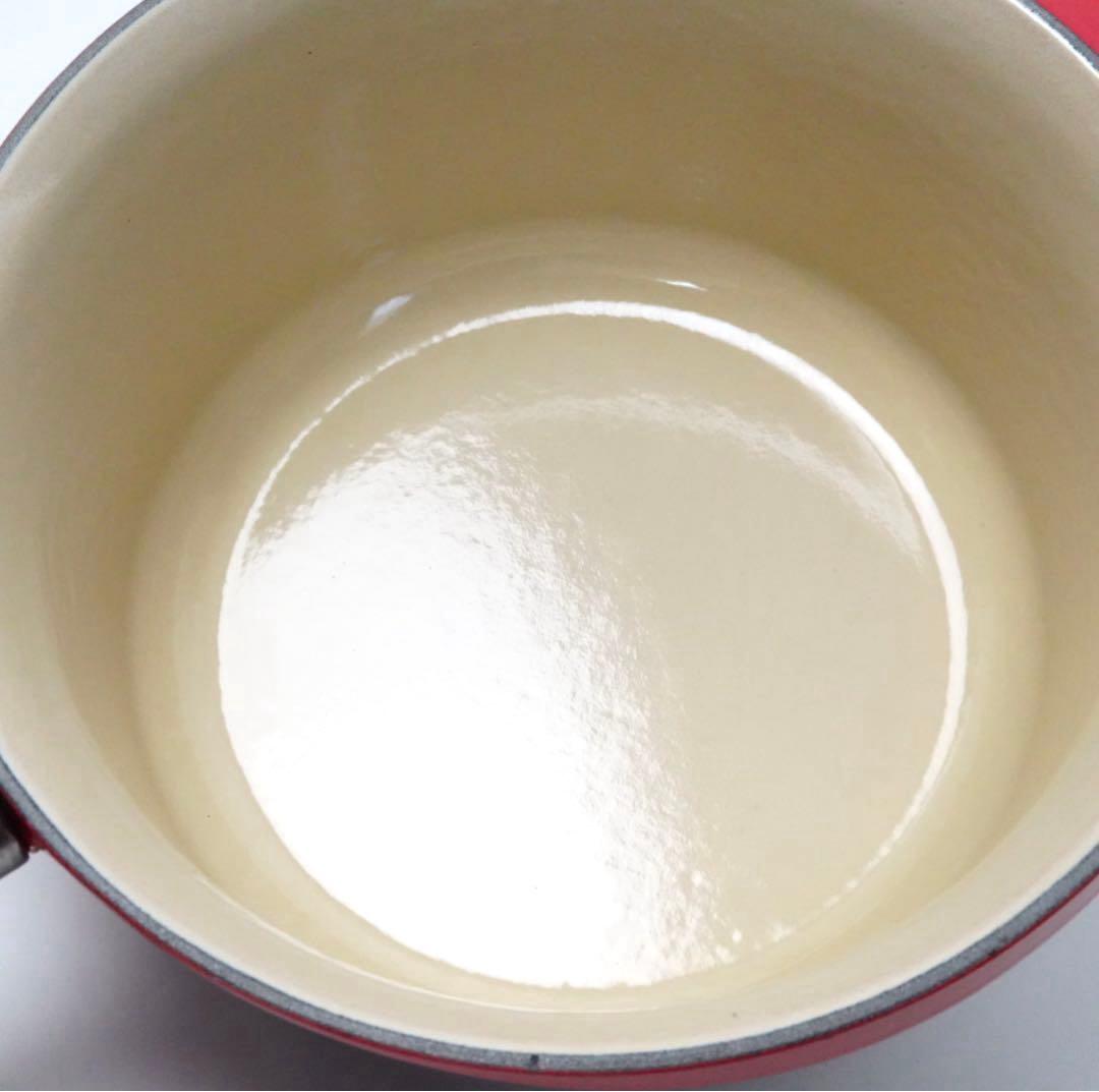 【美品】LE CREUSET　ソースパン チェリーレッド　20cm 片手鍋