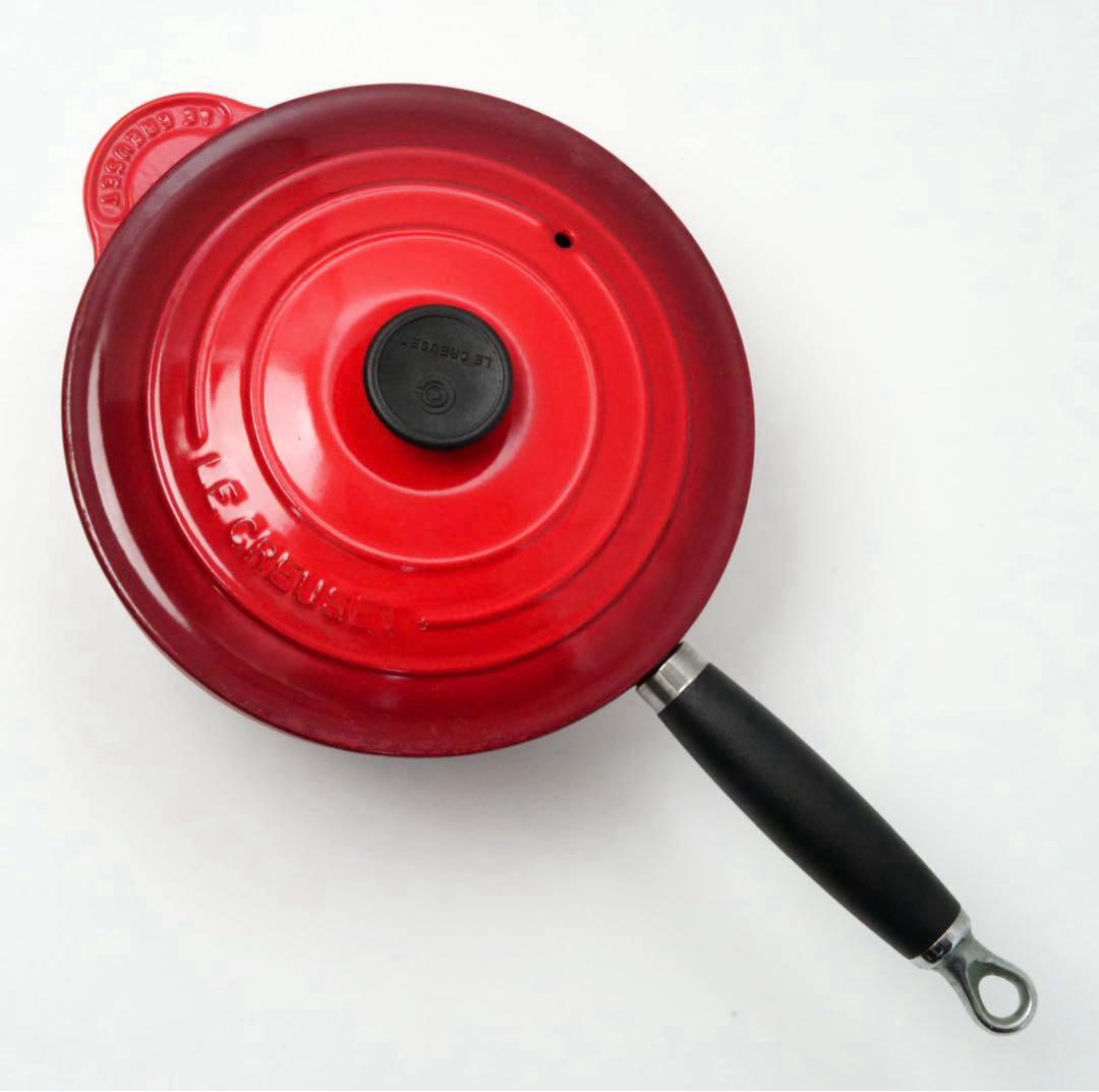【美品】LE CREUSET　ソースパン チェリーレッド　20cm 片手鍋