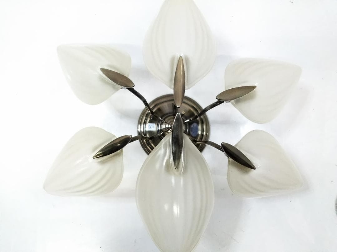 コイズミ 6灯 白熱灯 シャンデリア AA-86300T □ - メルカリ