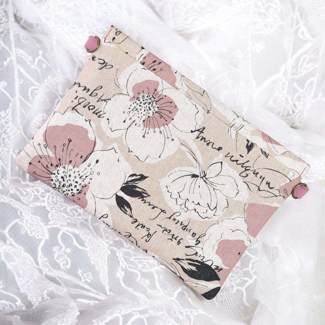 北欧　フラワー　通帳•お薬手帳ケース　マルチケース　2way仕様 　No.159