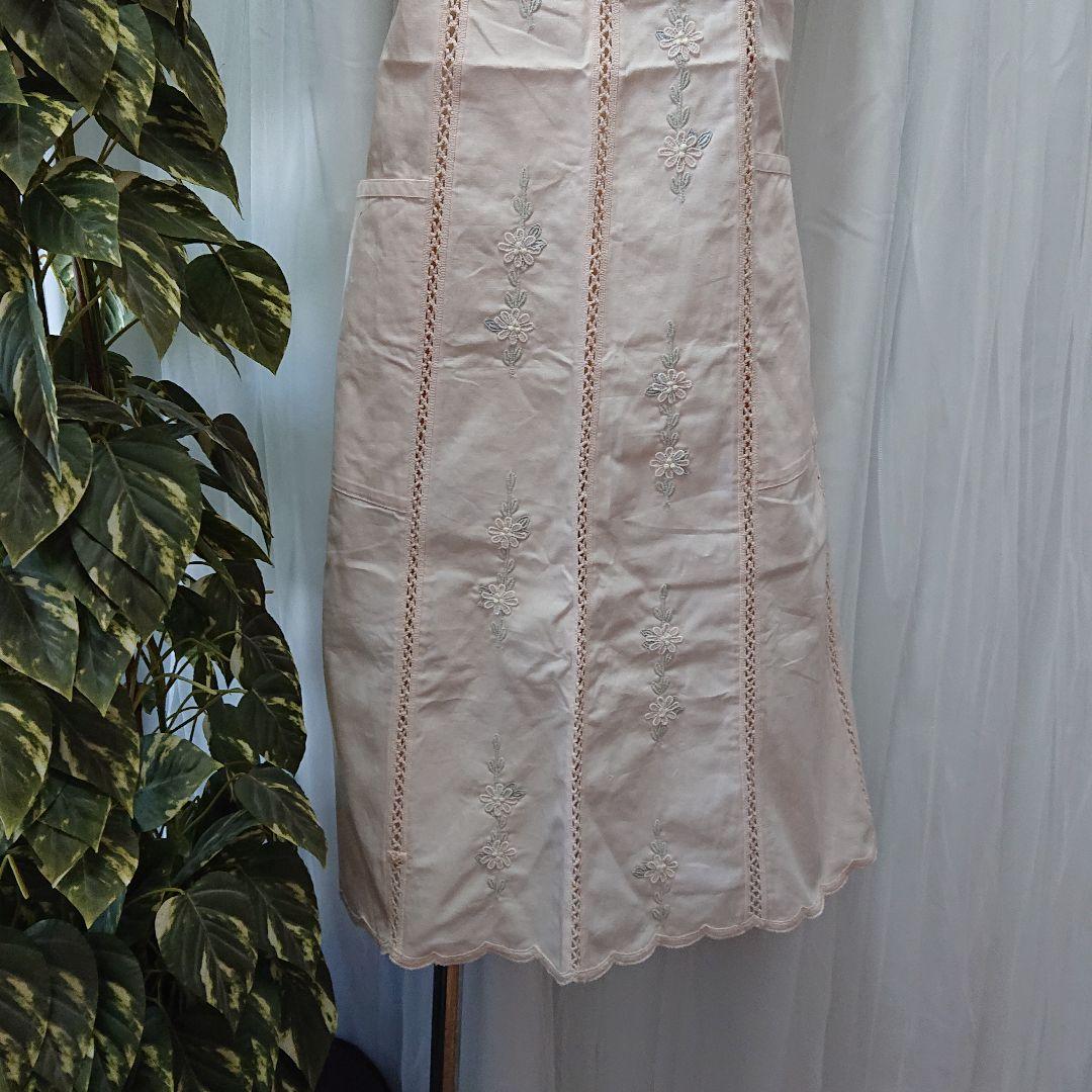 ❤️さえら❤️ヒスクローネ❤️可愛い❤️お花のモチーフエプロン❤️