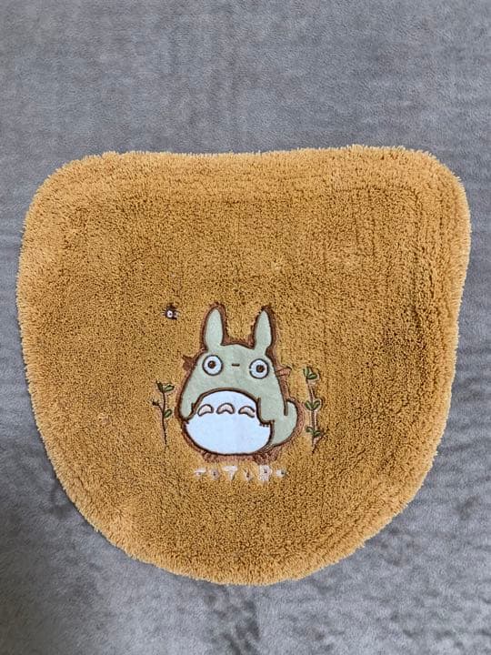 洗浄便座暖房型　ジブリ　となりのトトロ　トイレマット　トイレ蓋カバー　セット売り
