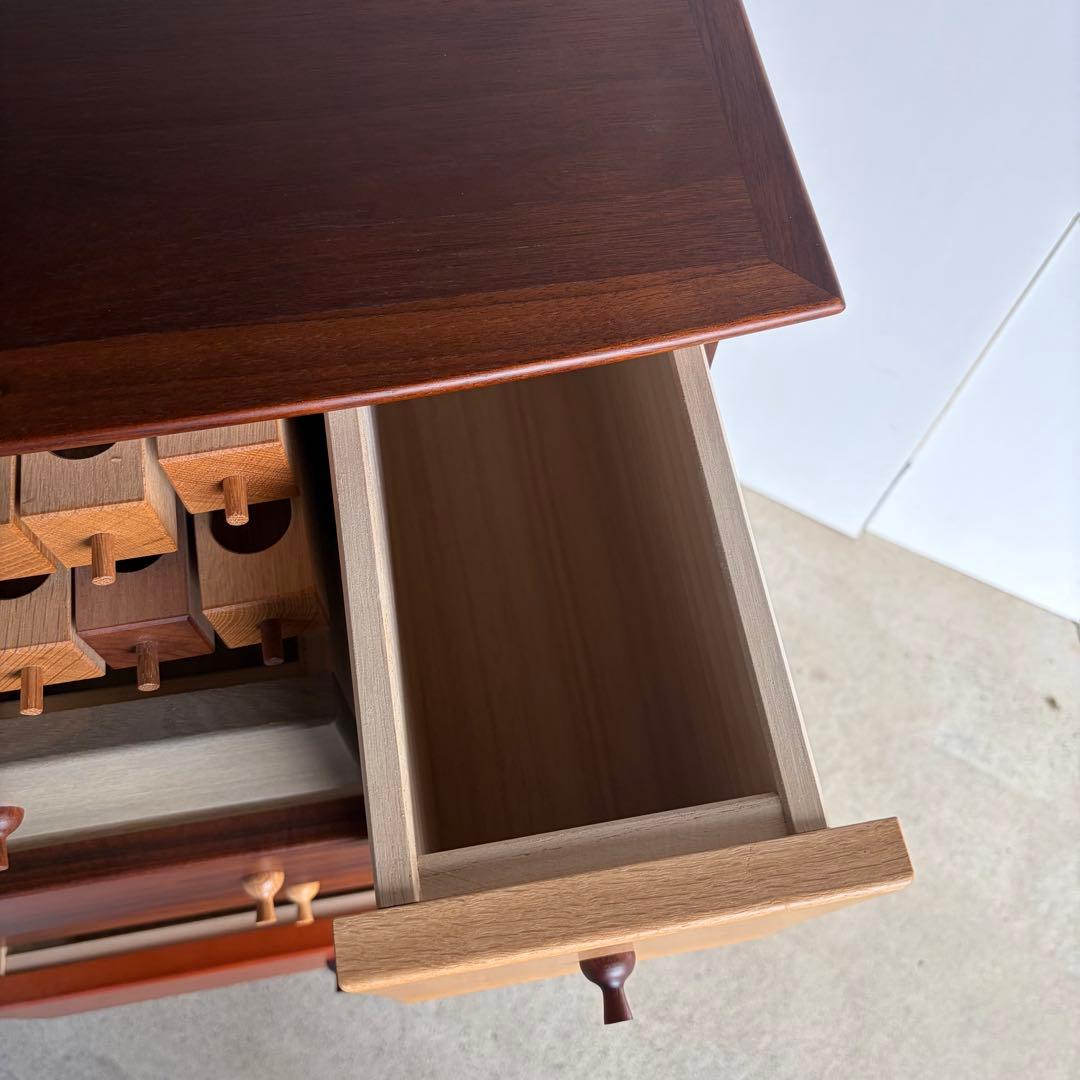 匠工芸　ギルドチェスト　ウォールナット　ミッドセンチュリー　北欧　モダン