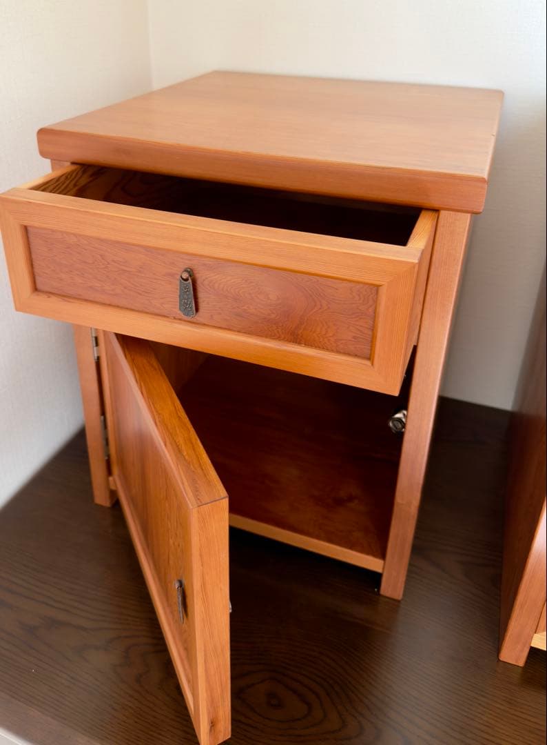 屋久杉　ミニチェスト　キャビネット引き出し付き 収納棚 左開き