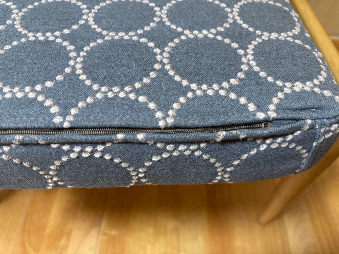 カイ•クリスチャンセン×宮崎椅子製作所 ペーパーナイフソファ　オットマン