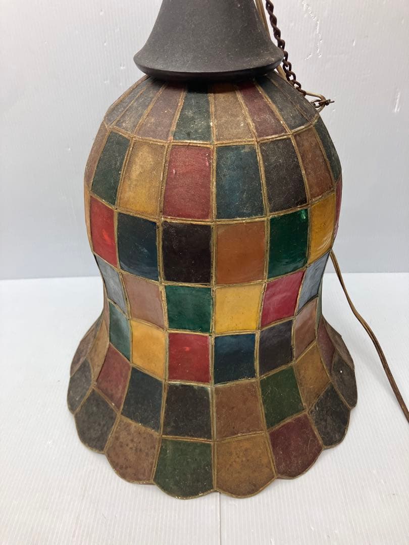 ベル型　ペンダントライト 多色タイル模様　ステンドグラス風※通電未確認