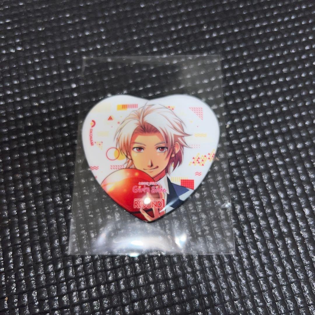 佐伯瑛 缶バッジ ラウンドワン - メルカリ