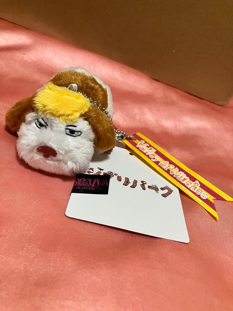 《新品未使用》メタル置物＆マスコット2点セット