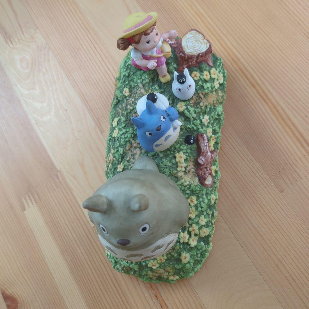 トトロとメイの陶器製置物 ジブリ　 オルゴール　さんぼ