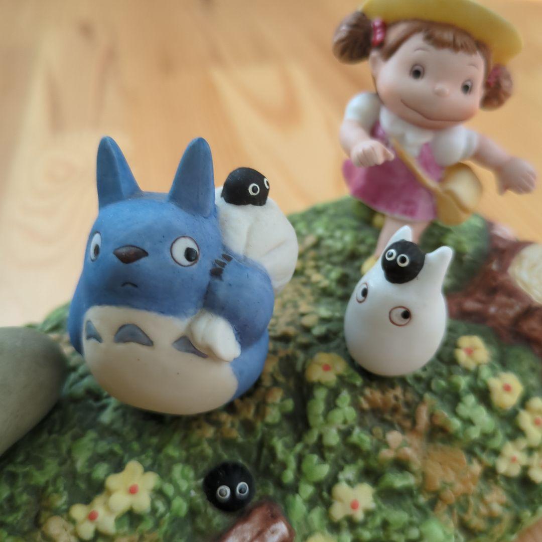 トトロとメイの陶器製置物 ジブリ　 オルゴール　さんぼ