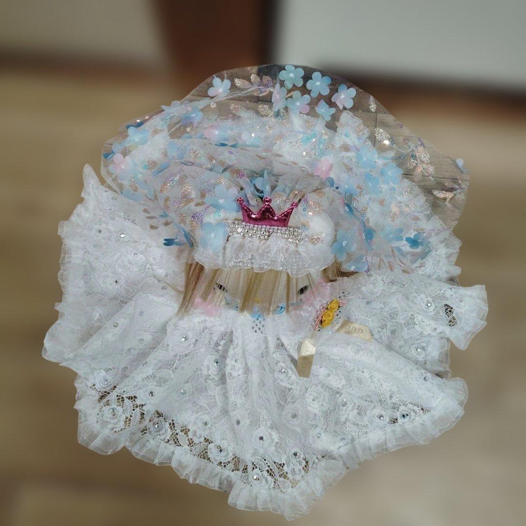 hello Kitty ウェディングドール ティアラ付き