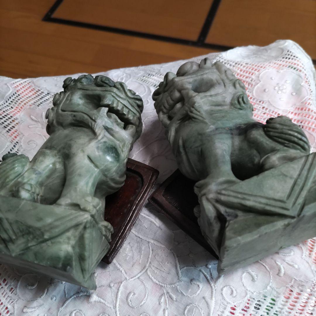 大幅値下‼️《玉彫、獅子ペア彫刻置物》（未使用保管品）玉石、金開運、魔除1558