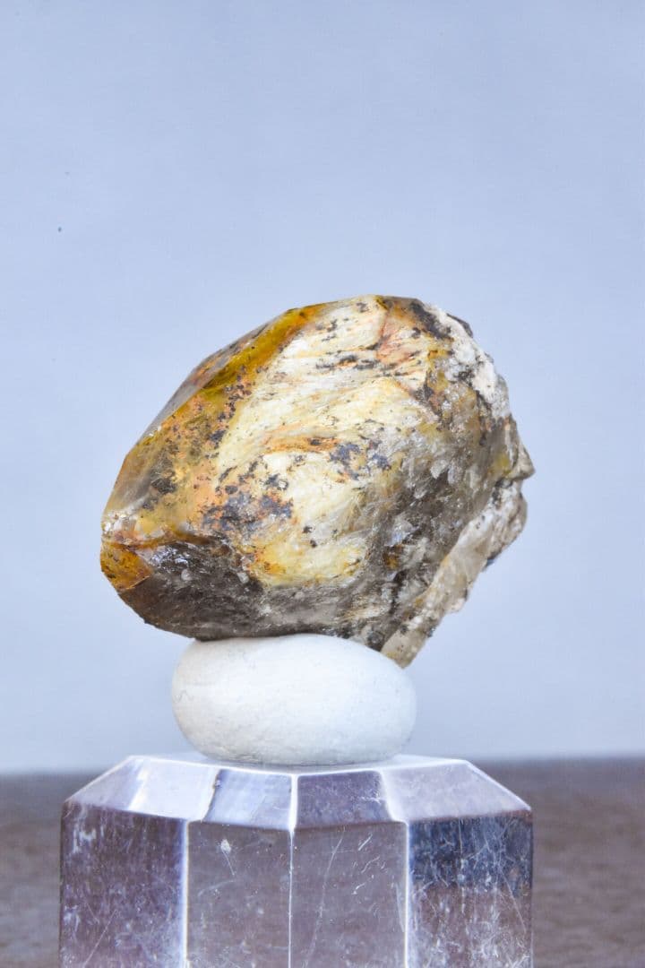 ザギ・マウンテン産 ルチルインクォーツ DT 02