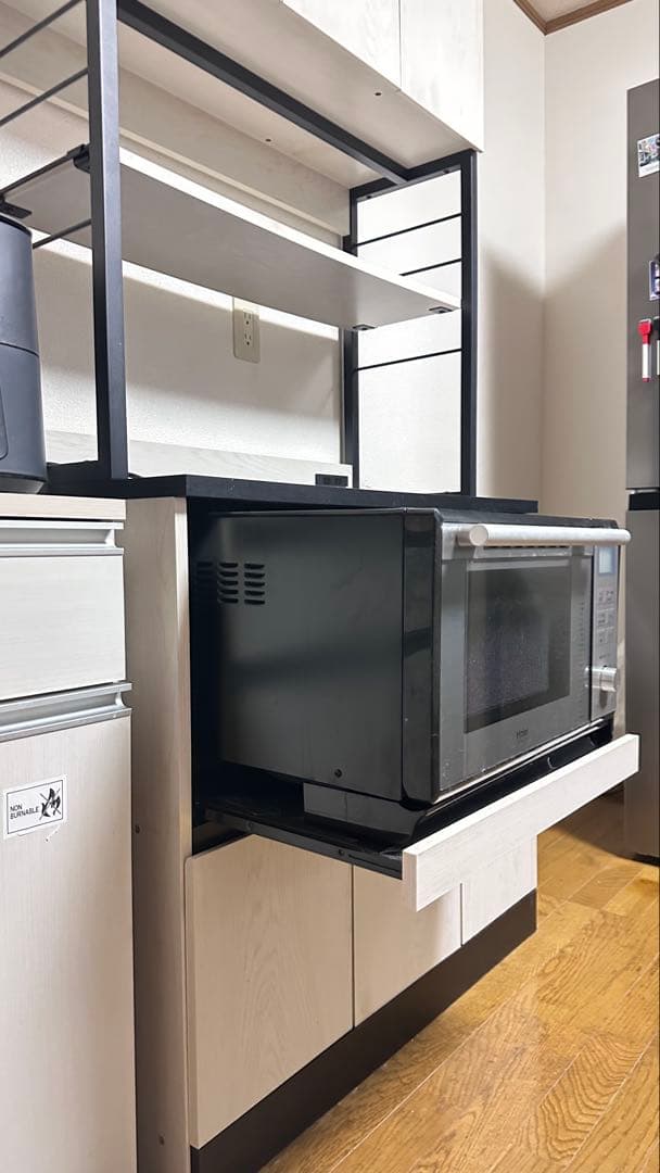 ホワイト木製キッチンカウンター