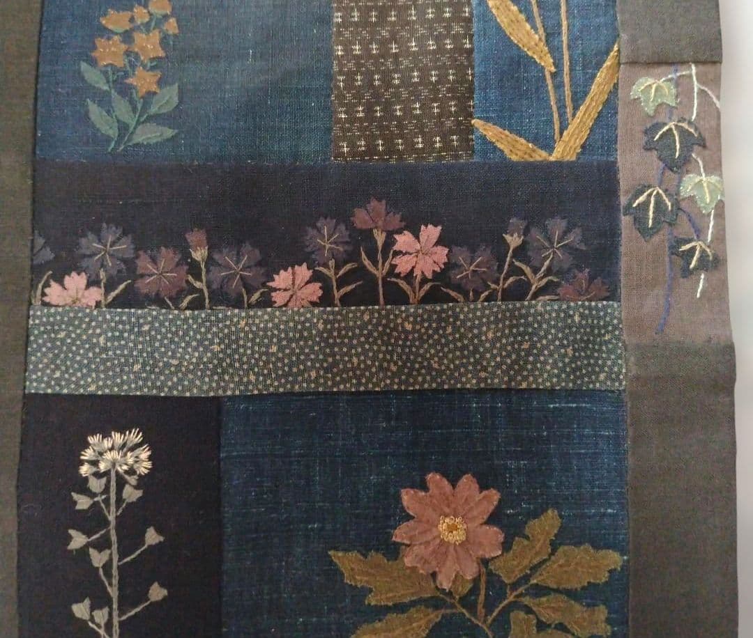 古布　和風タペストリー【藍✽野の花のタペストリー】ハンドメイド