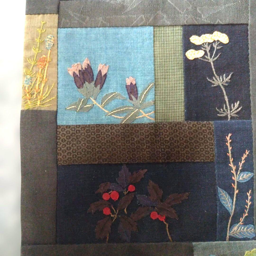 古布　和風タペストリー【藍✽野の花のタペストリー】ハンドメイド