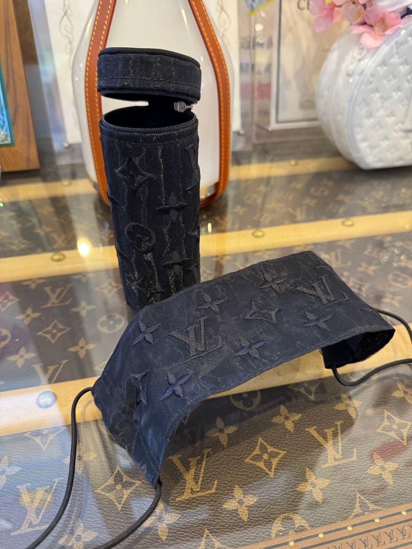 Louis Vuitton ブラック マスクカバー マスクケース
