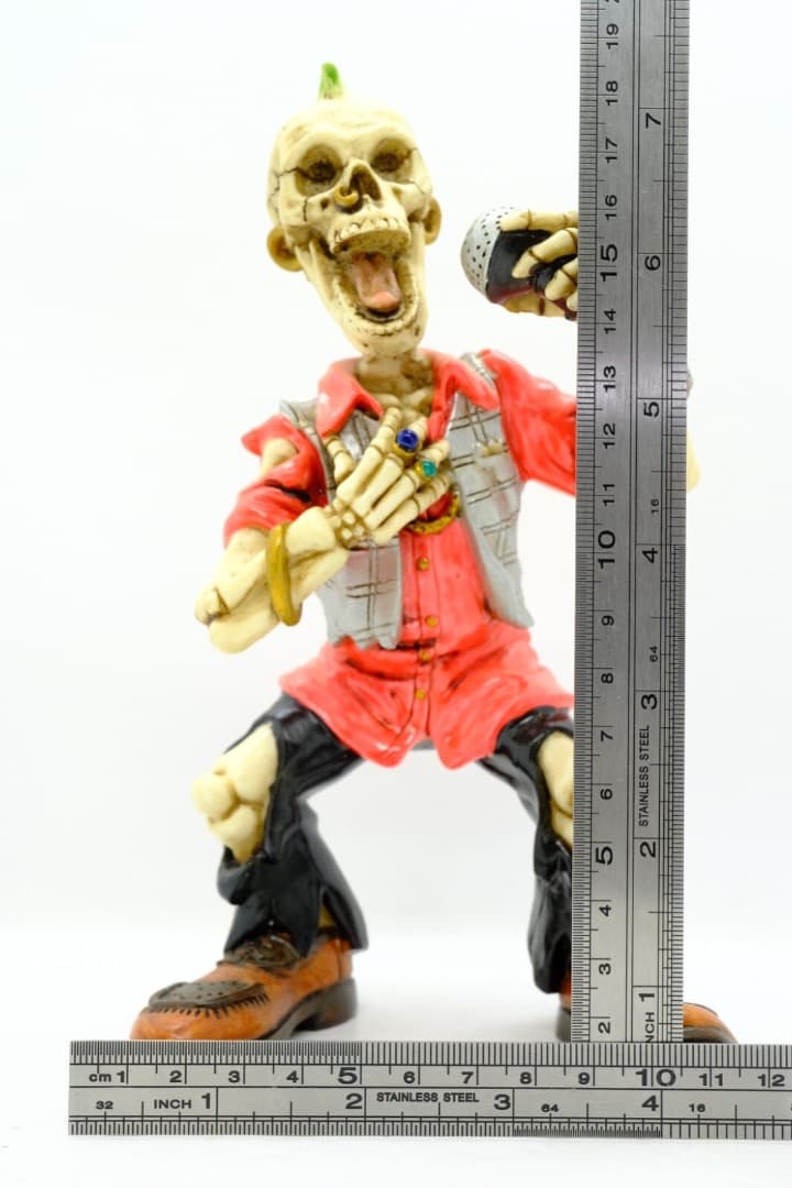 W.U.I. スカル　ROCK TO DEATH フィギュア 骸骨 バンド