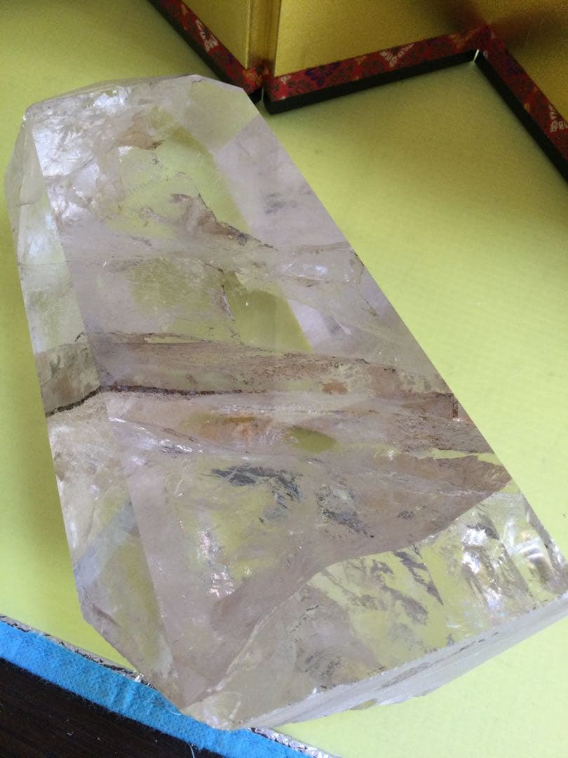 ヒマラヤ水晶6角柱　虹入り　極上品　水晶　観賞石