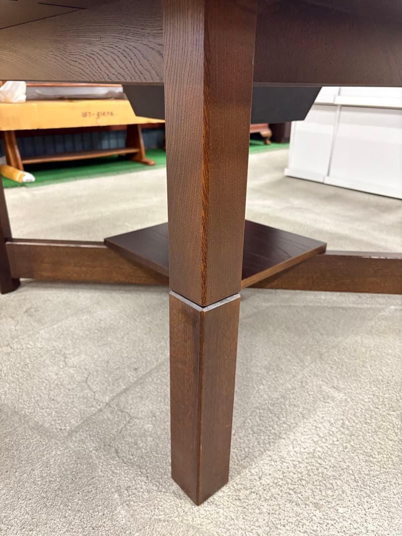 囲炉裏　ダイニング　座卓　天然木　無垢材　南部鉄