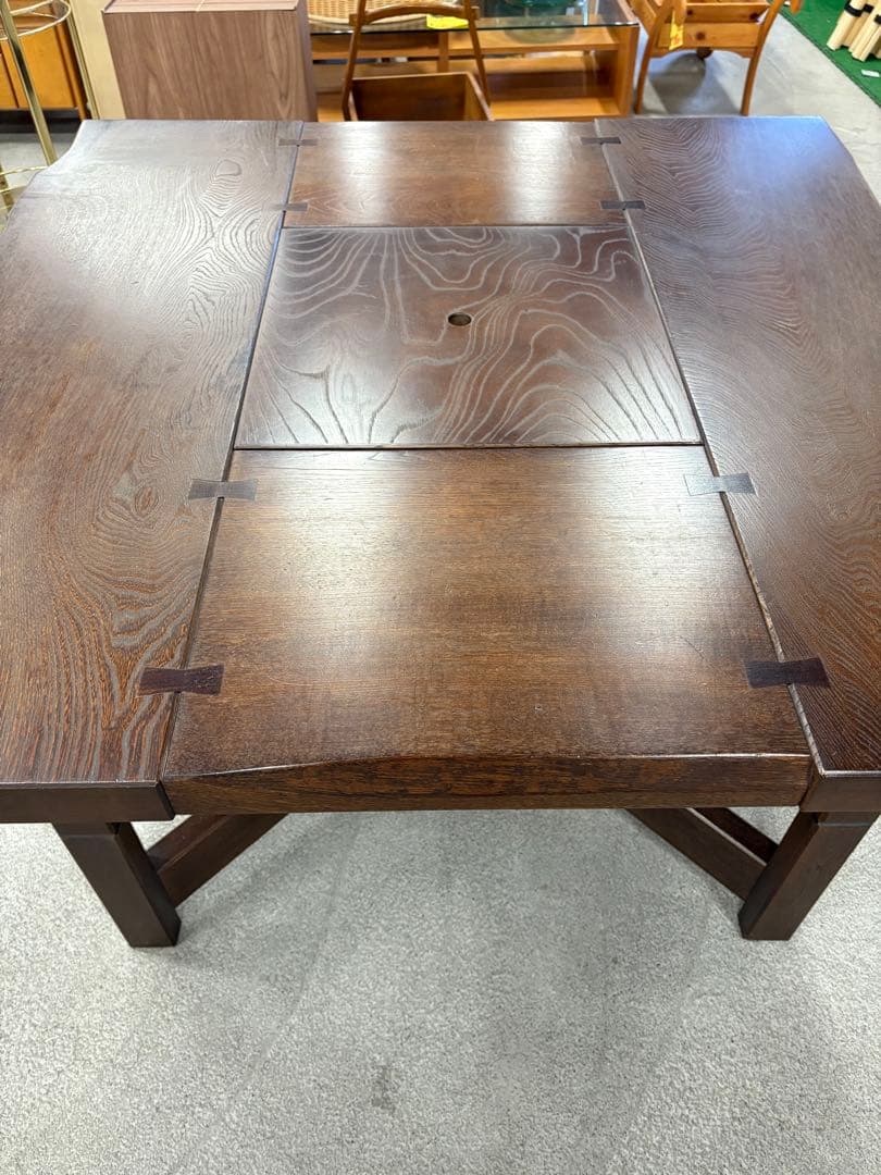 囲炉裏　ダイニング　座卓　天然木　無垢材　南部鉄