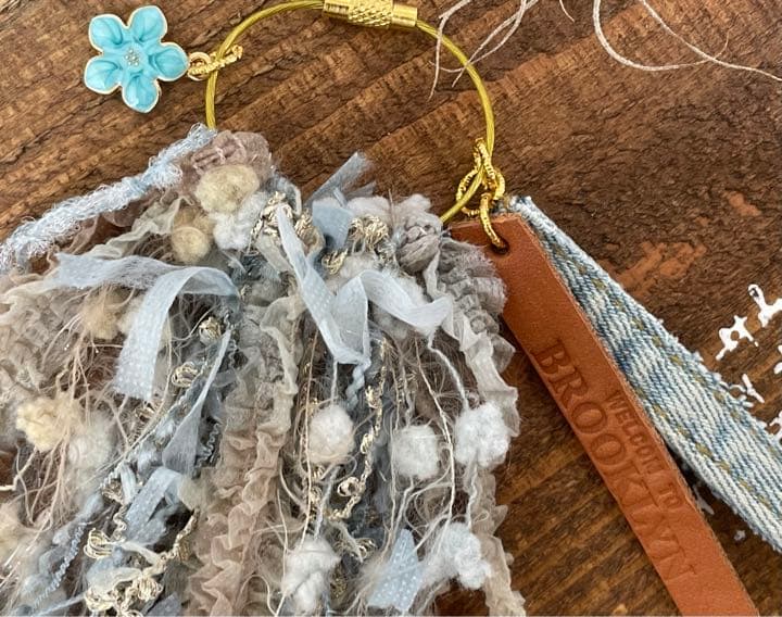 No.16デニムカラー革タグチャーム