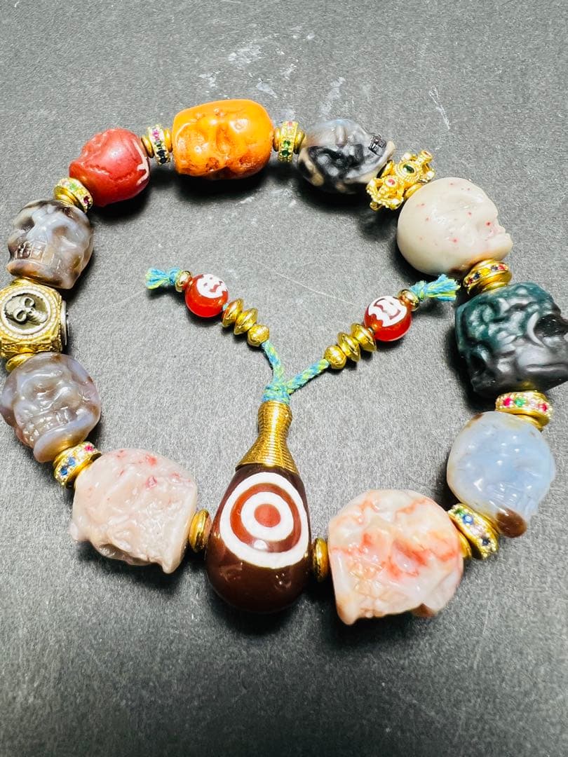 天然石スカル！力強く、守護・再生・引き寄せをテーマにしたブレスレット