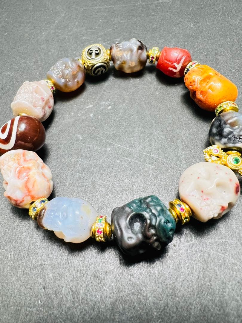 天然石スカル！力強く、守護・再生・引き寄せをテーマにしたブレスレット