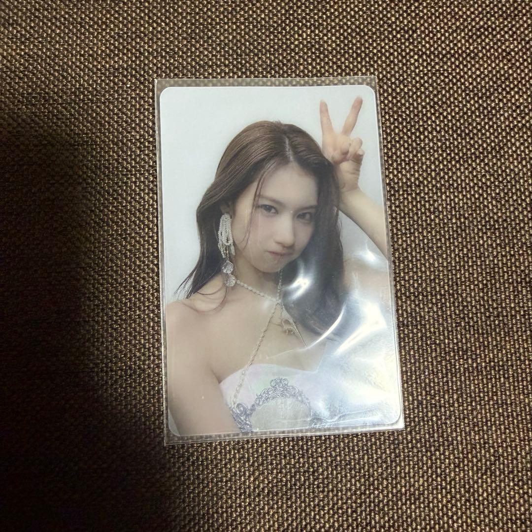 TWICE サナ　DIVE クリアトレカ