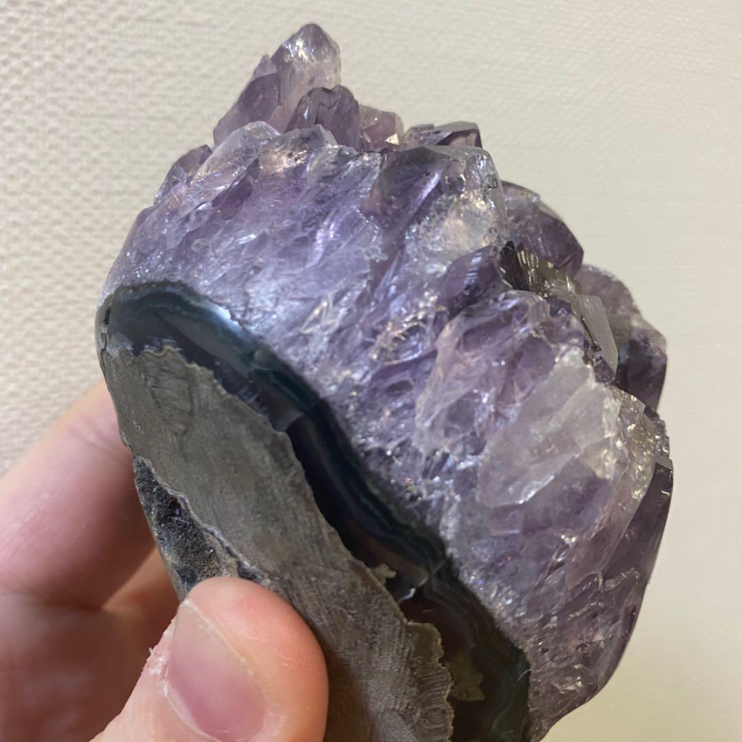 濃紫の煌めきウルグアイ産☆レインボーアメジストクラスター パワーストーンA244