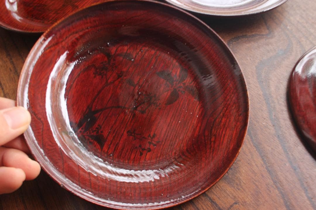 デッドストック！極上拭き漆に風情ある墨絵風草花文の映えるお皿5点（検銘々皿菓子皿