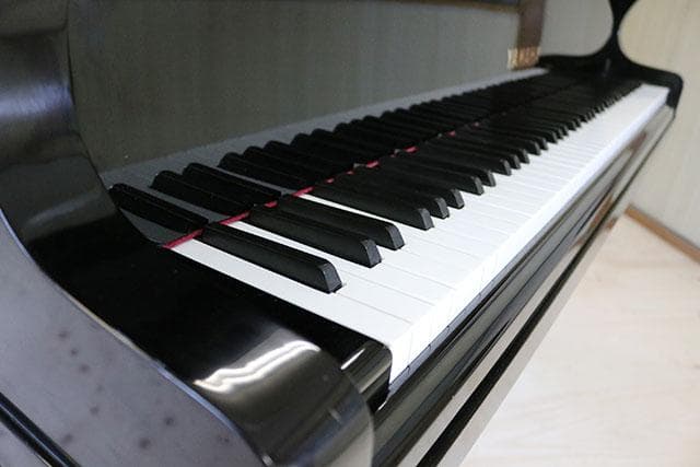 グランドピアノ【ヤマハ NO.25】販売 新春セール♪ - メルカリ