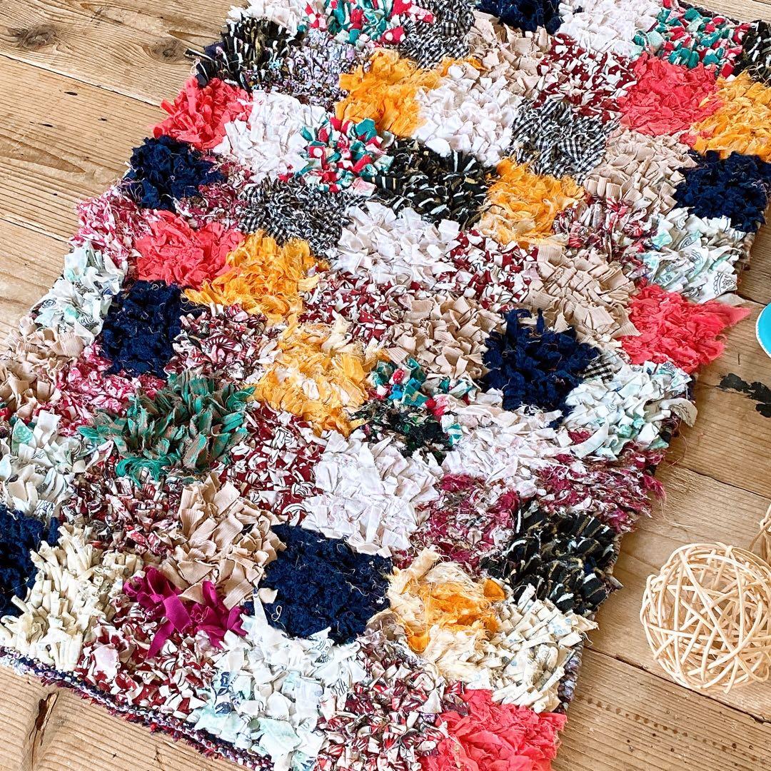 モロッコ ボシャルウィット Boucherouite ラグ カーペット②