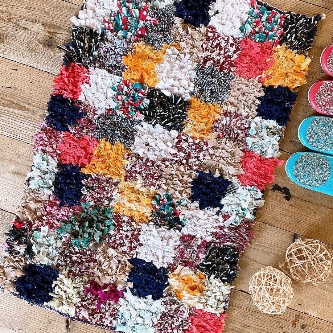 モロッコ ボシャルウィット Boucherouite ラグ カーペット②