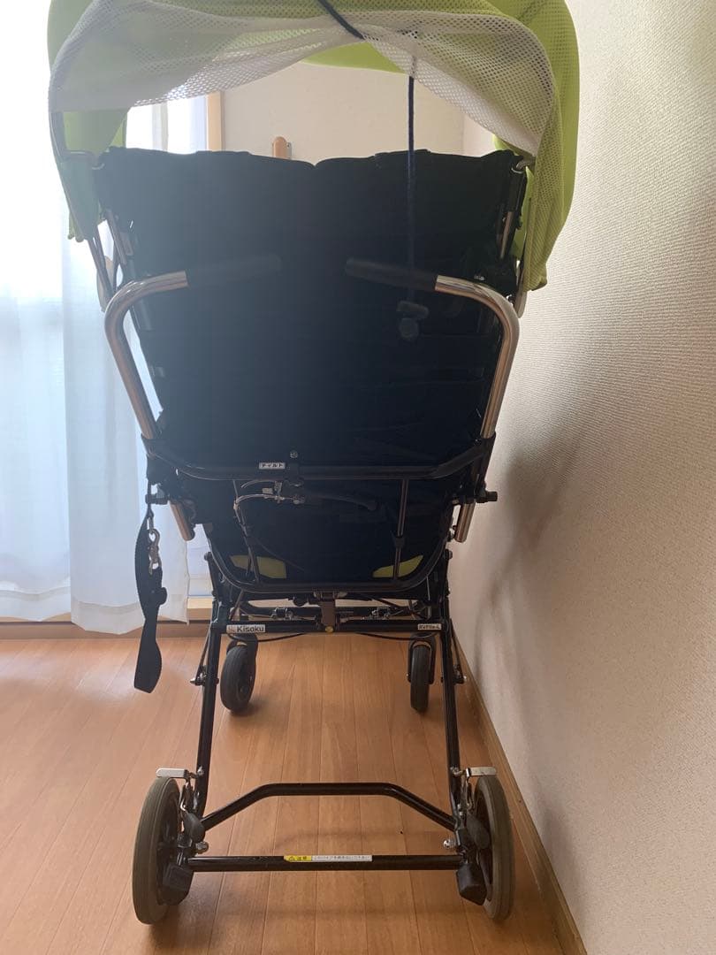 障害児用バギー