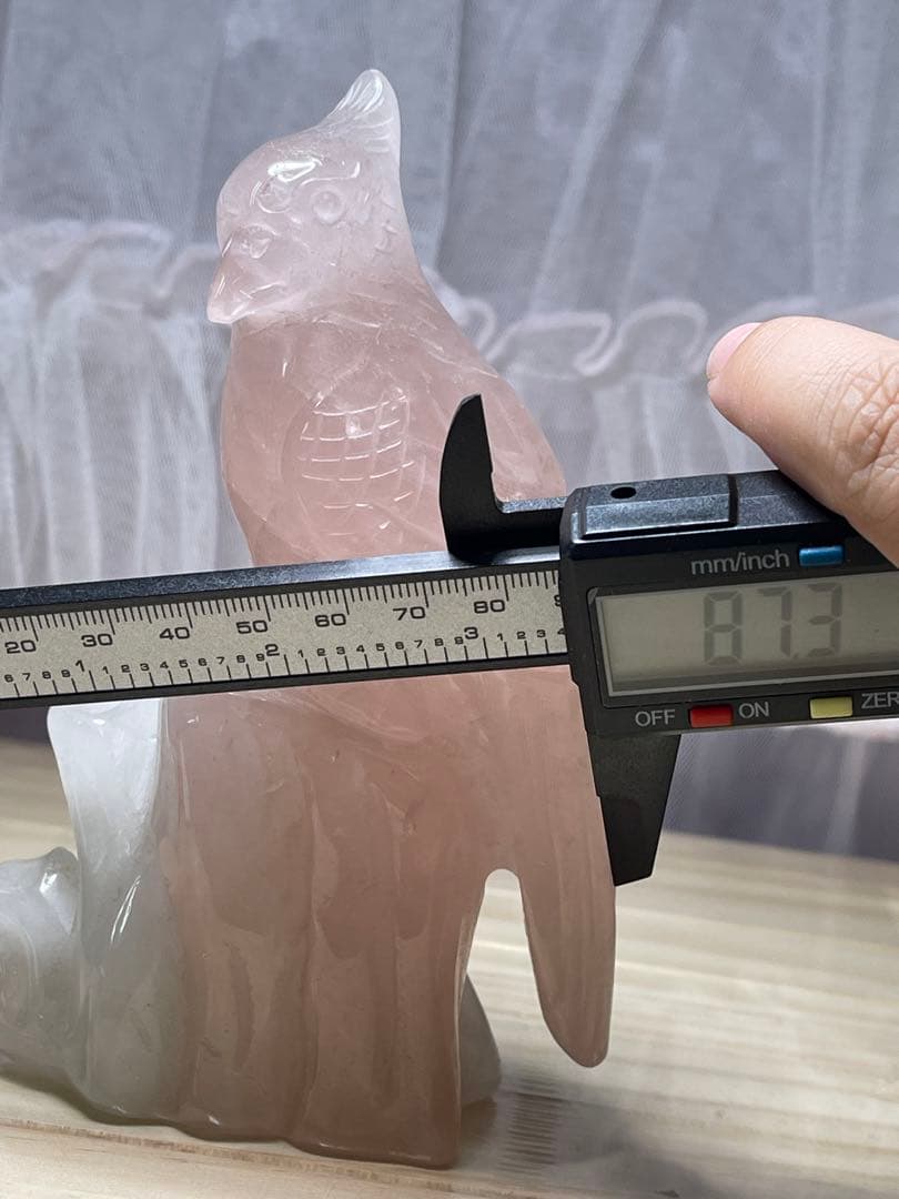 大きい❣️天然水晶 高品質 ローズクォーツ 鳥　手彫リ543g 置物  綺麗