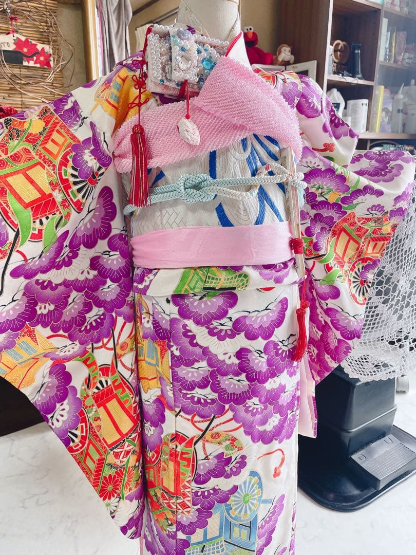 七五三5〜7歳様　松の葉御所車柄　四つ身