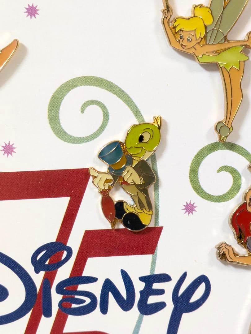 ディズニー 75周年フレームアートピンバッチ世界限定75周年を記念して