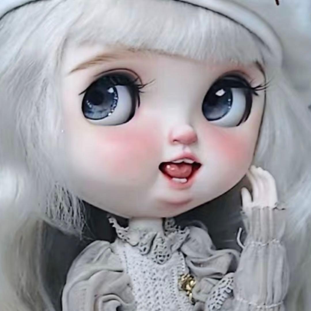 海外作家様 カスタムブライス カスタムドール 笑顔 元気 人形