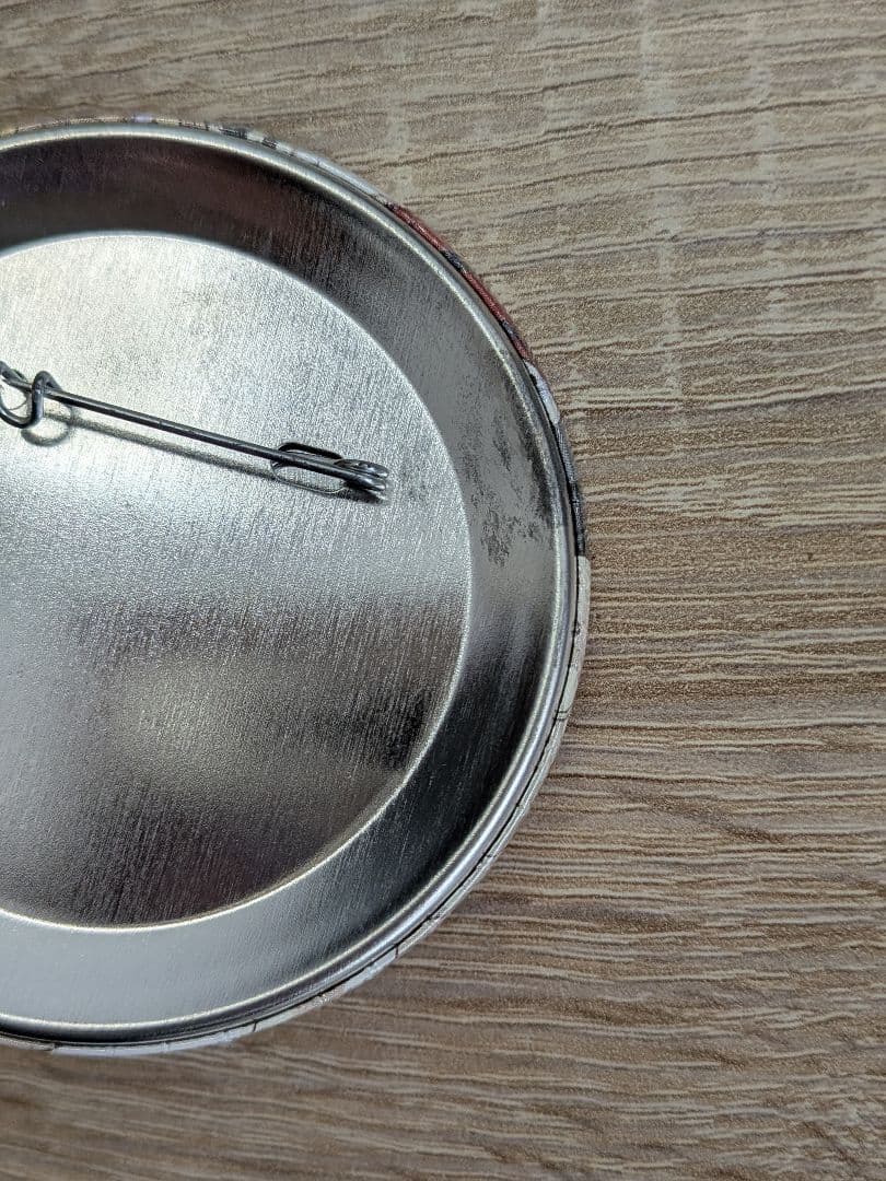 ラキド ガルステ 缶バッジ ジュリオ