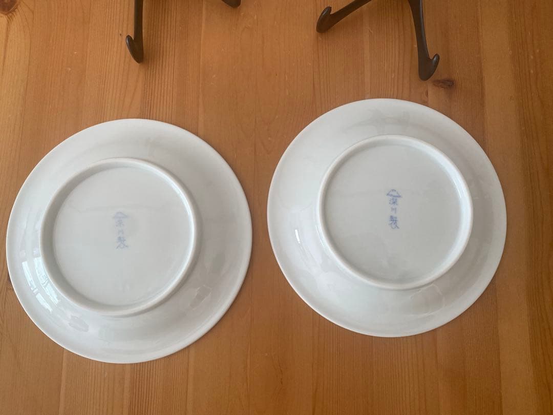 有田焼　富士山と龍のデザイン皿2枚セット