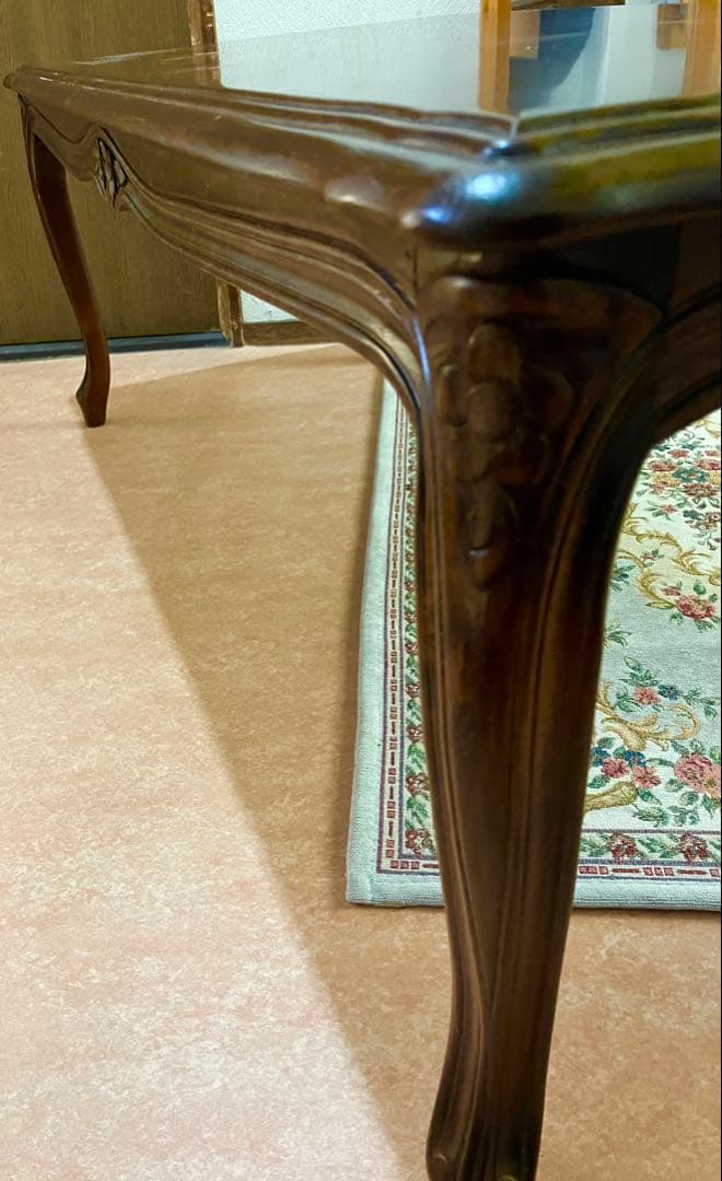 最終値下げ‼️凛とした洋風アンティーク‼️　木製センターテーブル ダークブラウン