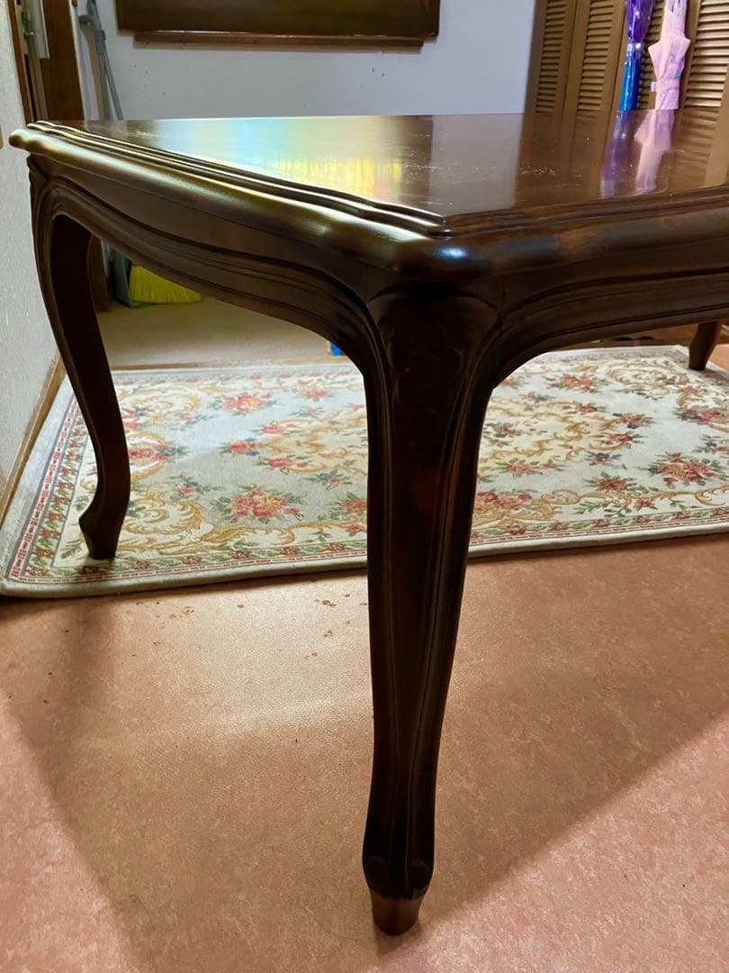 最終値下げ‼️凛とした洋風アンティーク‼️　木製センターテーブル ダークブラウン