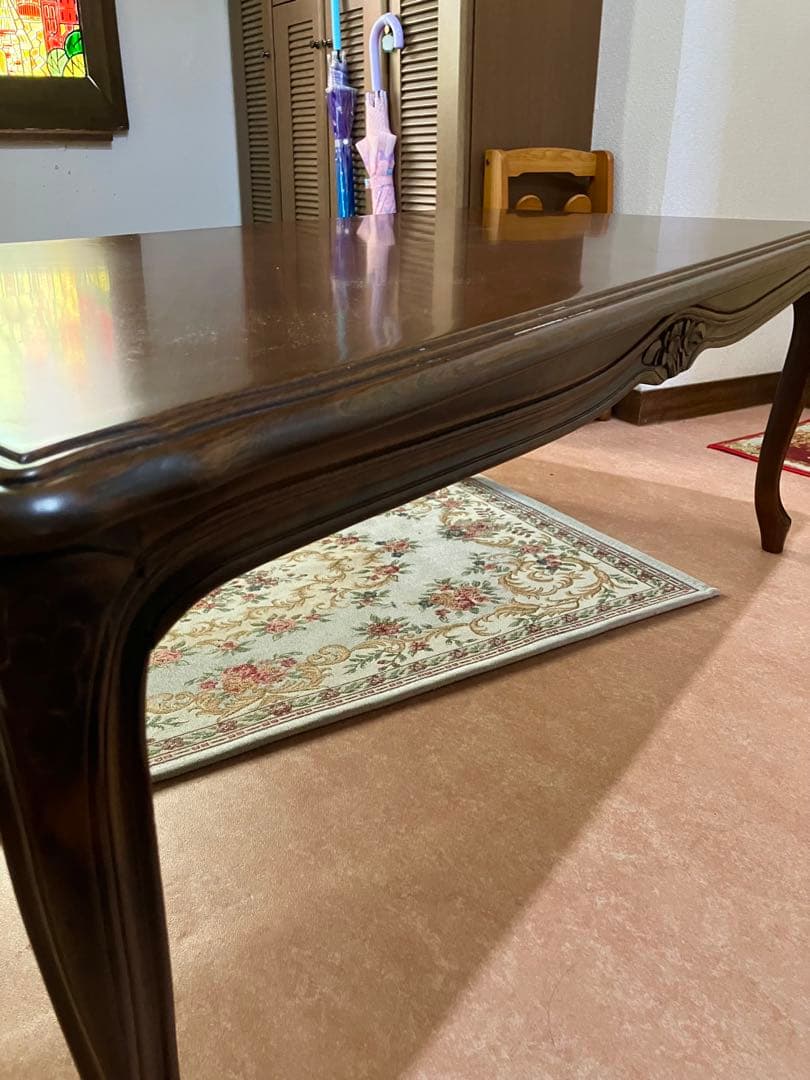 最終値下げ‼️凛とした洋風アンティーク‼️　木製センターテーブル ダークブラウン