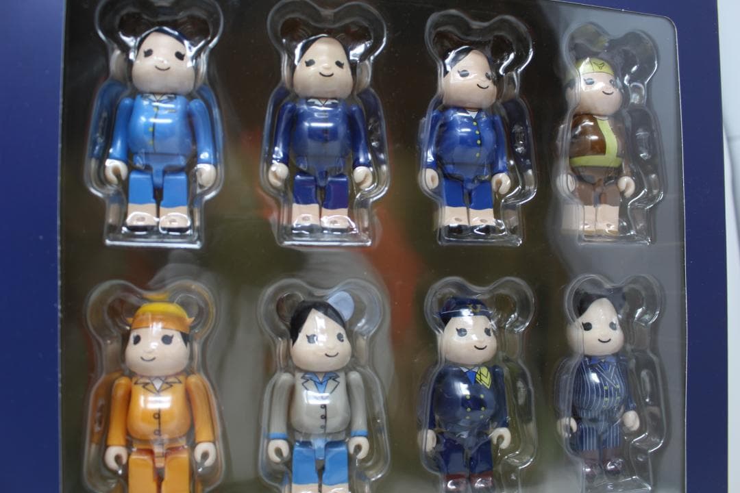 BE@RBRICK for 全日空 ANA70周年記念 歴代CA制服コレクション - メルカリ