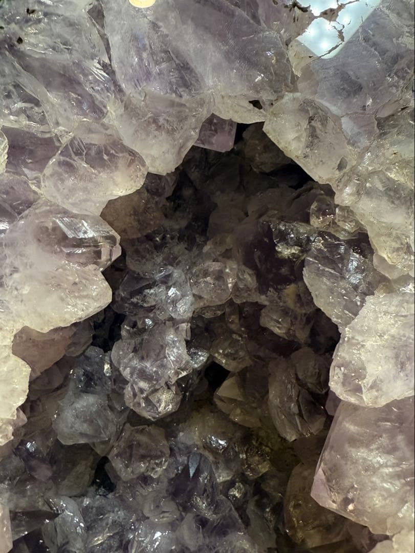 【送料込み】天然石★アメジストドーム　紫水晶　8.5kg 高さ27cm 鉱物