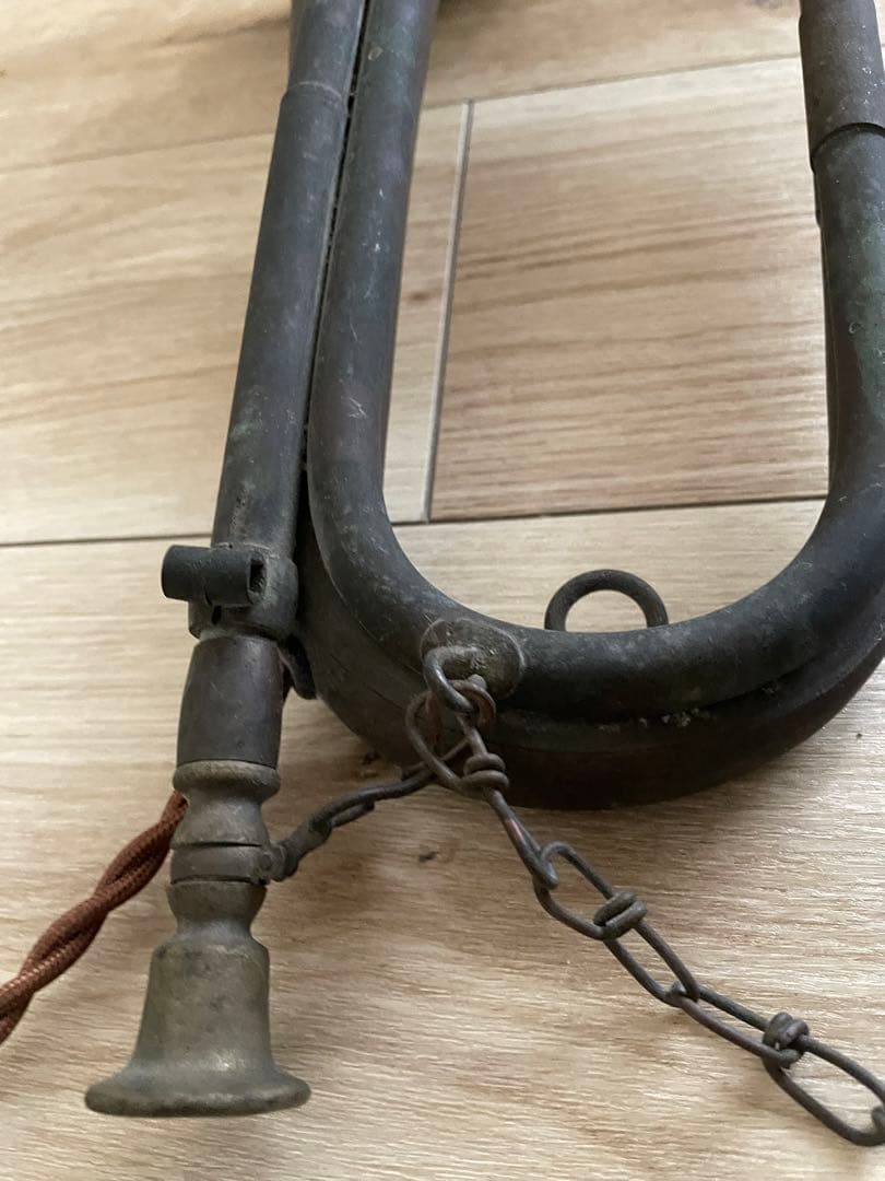 トランペット型ライト