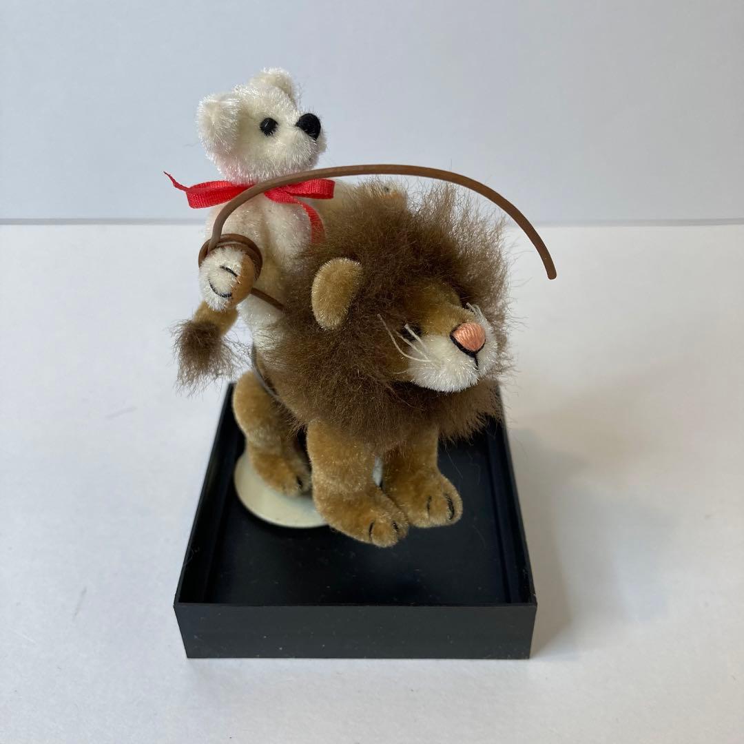 テディベア ワールドオブミニチュアベアーズ ライオンにまたがったくまさん