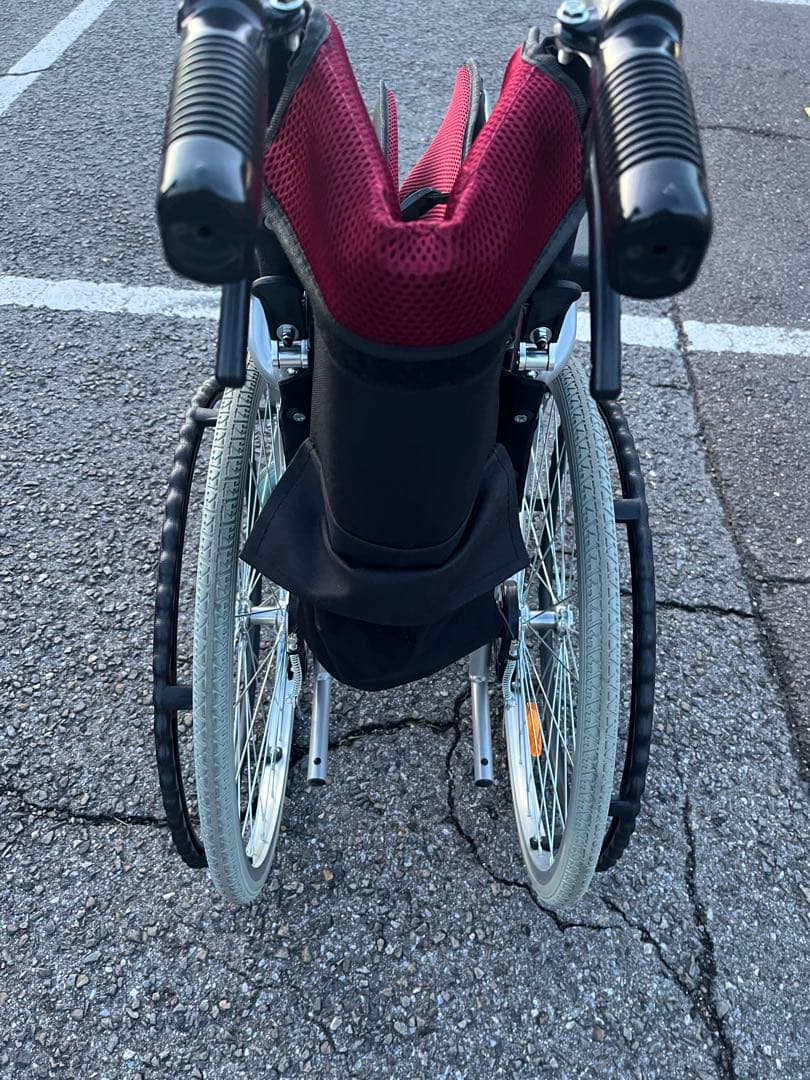 ⭐️匿名配送可能⭐️【新品同様】車椅子　ケアテックジャパン　CA-10SU